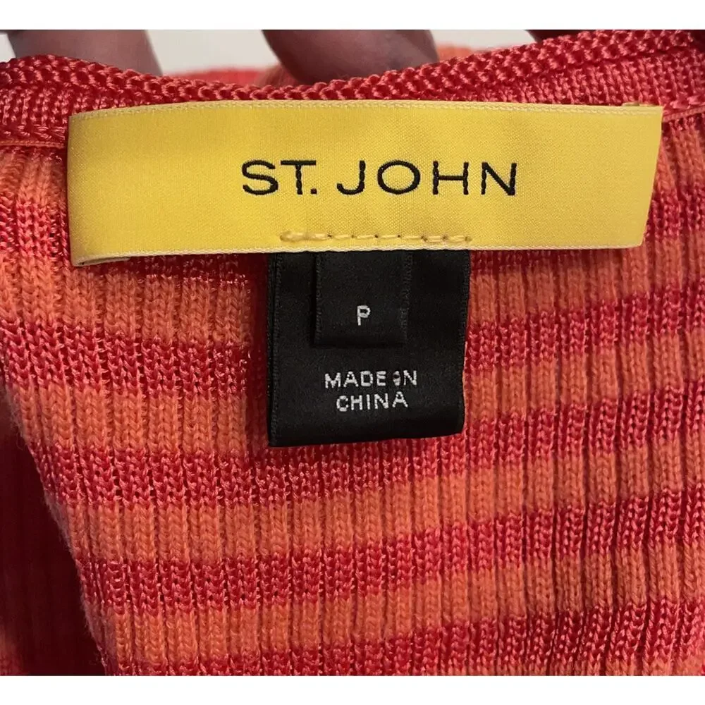 Red Sleeveless Ribbed Top - Picture 5 of 11